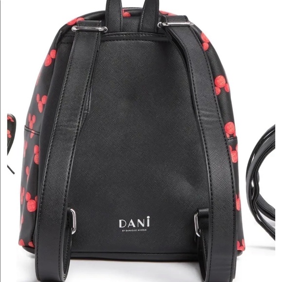 Danielle Nicole Disneys Mickey Mouse backpack! main image 4